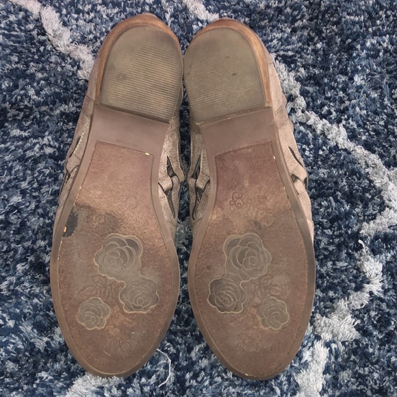 Carlos Santana Bayley Booties - Picture 15 of 16